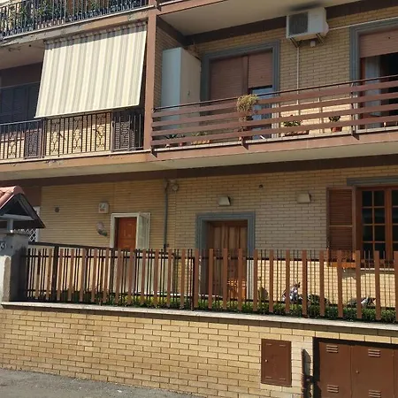 Pensjonat Ninfe House *